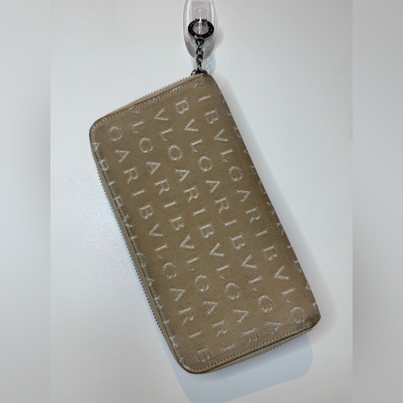Authentic Bvlgari Tan Canvas (Leather Interior) Zip Around Wallet / Clutch - Picture 2 of 5